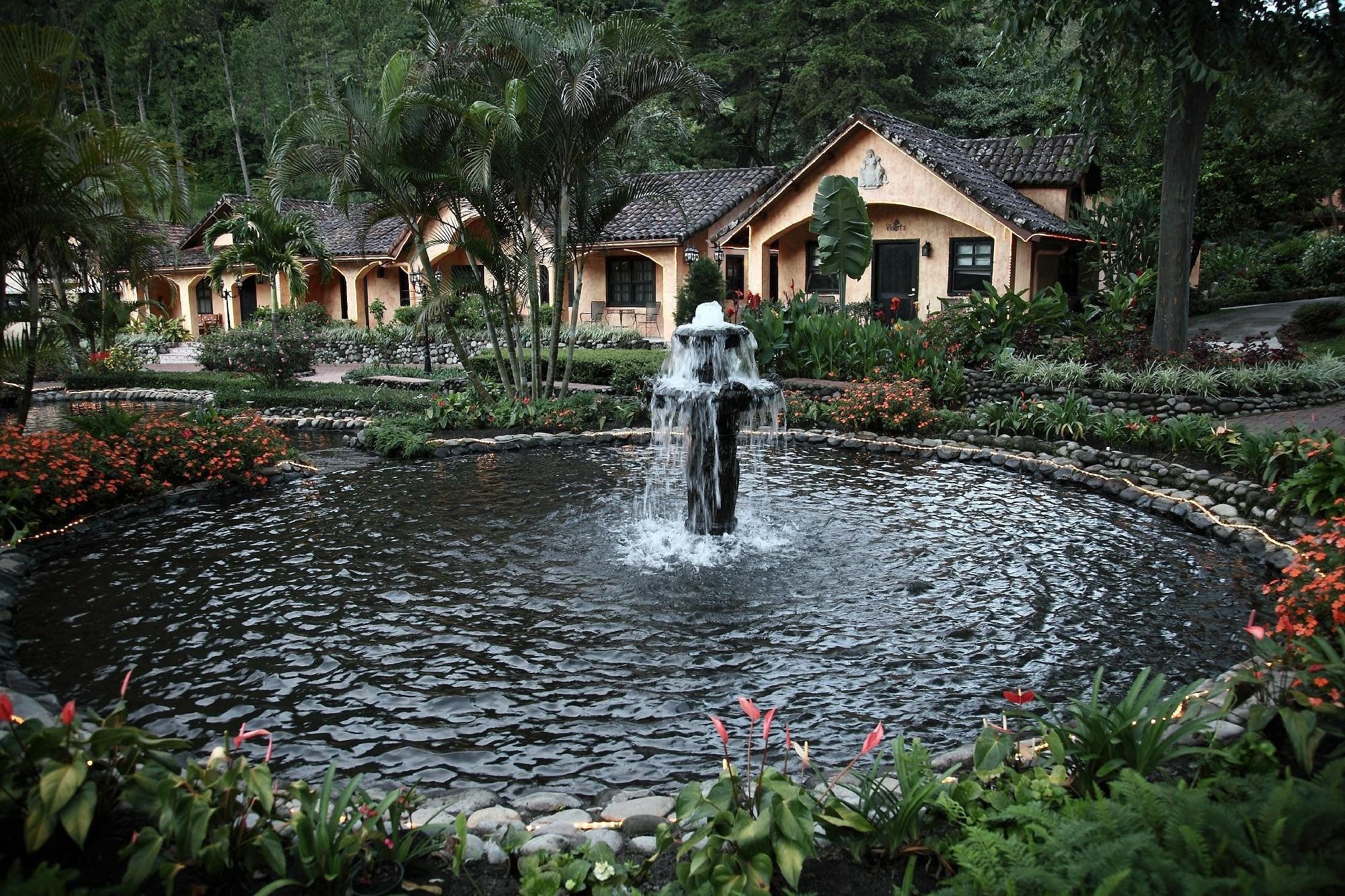 Valle Escondido Resort